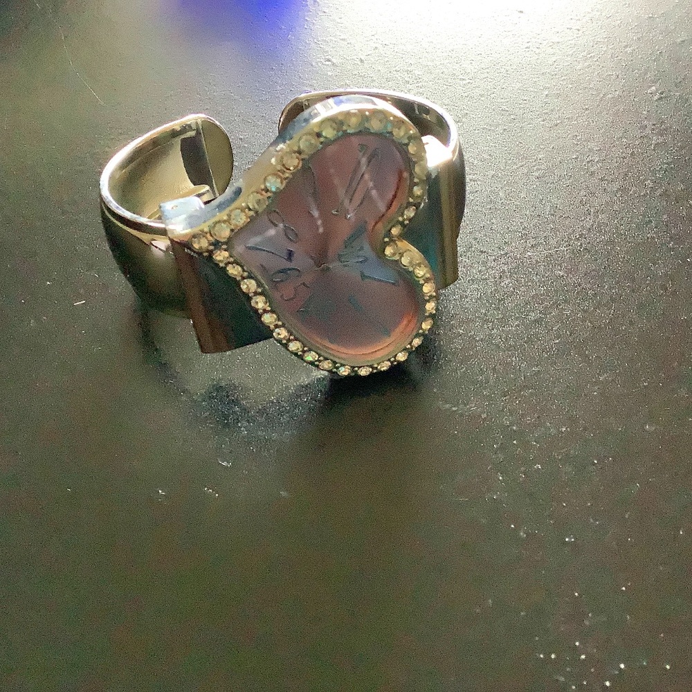 New Heart Shape Fashion Pink & Silver  Watch